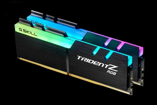 Trident Z RGB 16 Go DDR4-3600